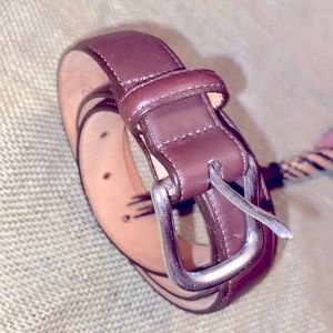 Lands End leather belt silver buckle